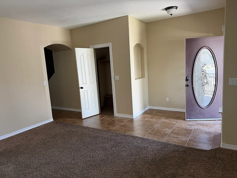 14429 Fernando Zubia Ave — Photo 4