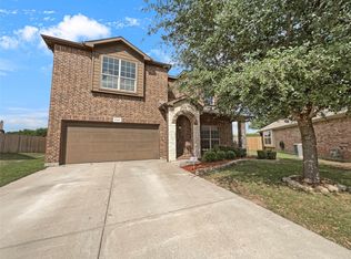 8020 Wyoming Dr, Fort Worth, TX 76131