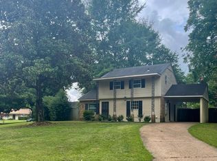 1723 Forrest Dr, Southaven, MS 38671