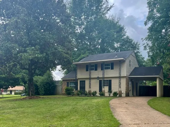 1723 Forrest Dr, Southaven, MS 38671