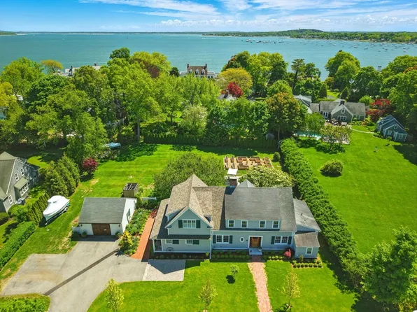 51 Upland Rd, Duxbury, MA 02332