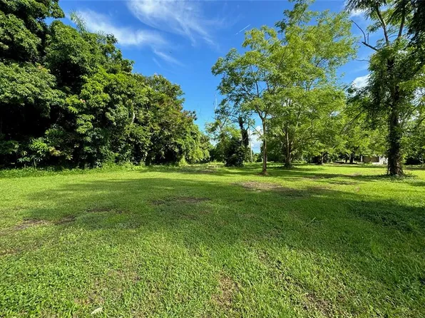 Las Lomas, Canovanas, PR 00729