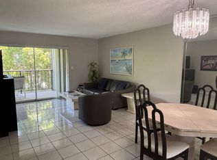 201 178th Dr APT 337, Sunny Isles Beach, FL 33160