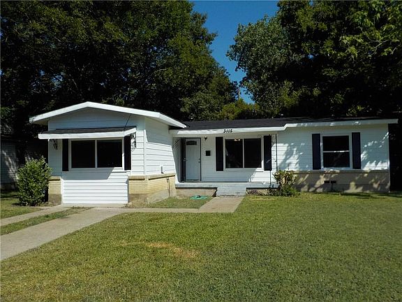 4th image of 3115 Dahlia Dr
