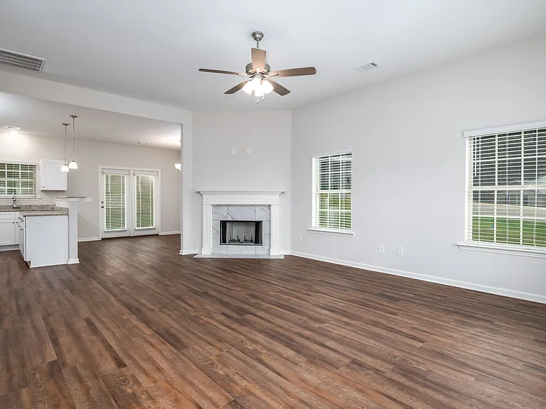 246 Brownstone Loop — Photo 5