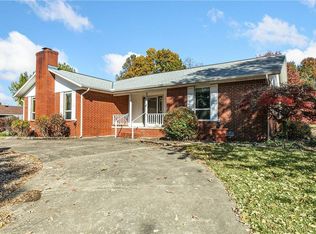 121 Terrace Dr, Lowell, AR 72745