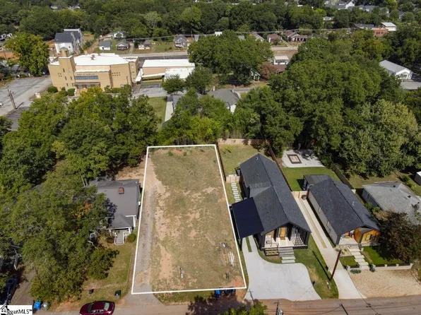 210 McGarity St, Greenville, SC 29605