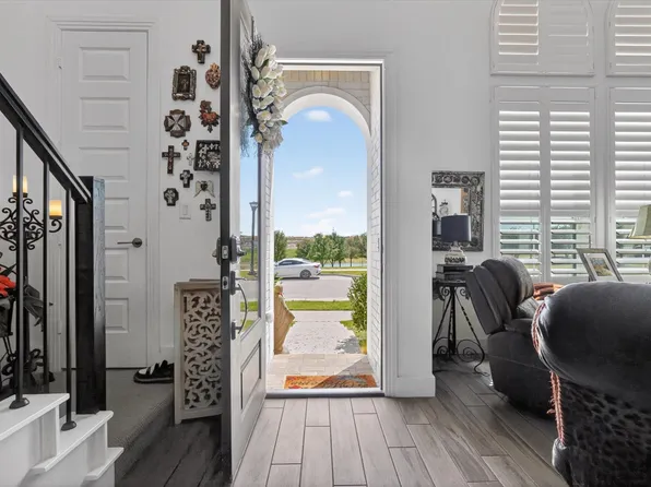2341 Longspur Dr, Aledo, TX 76008