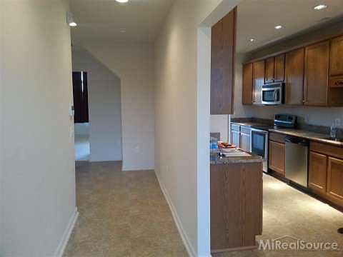2nd image of 23500 Clarewood St