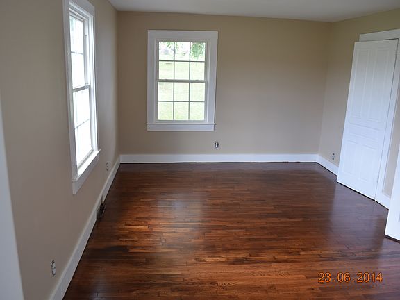 5th image of 224 S Bellvue St