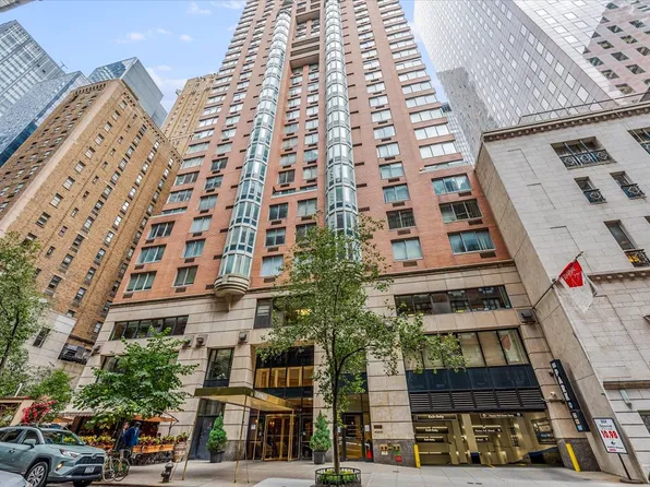 145 East 48th Street image 1 of 17