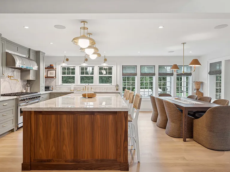 63 Chase Ct — Photo 11