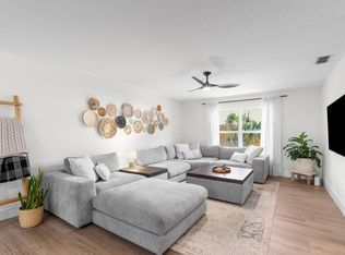 883 Prairie Rd, West Palm Beach, FL 33406