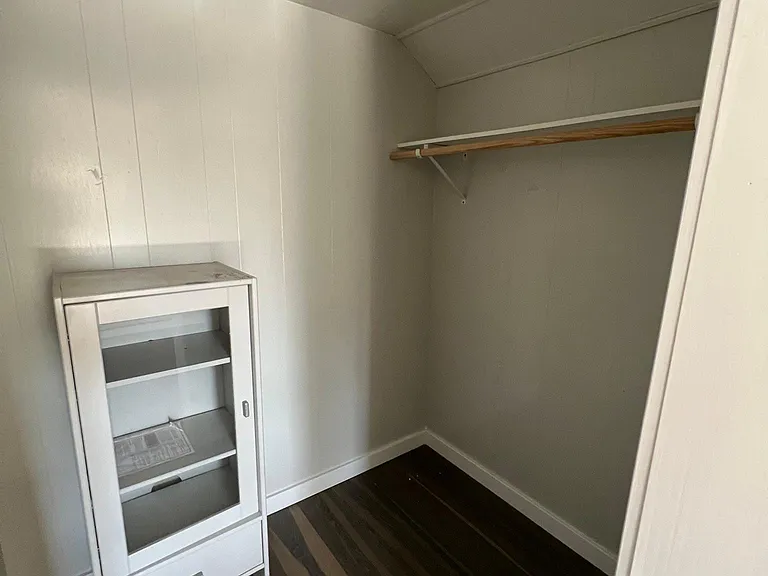 211 Stanford Ave — Photo 23