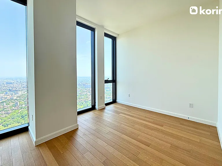 85 Fleet St #71D — Photo 8