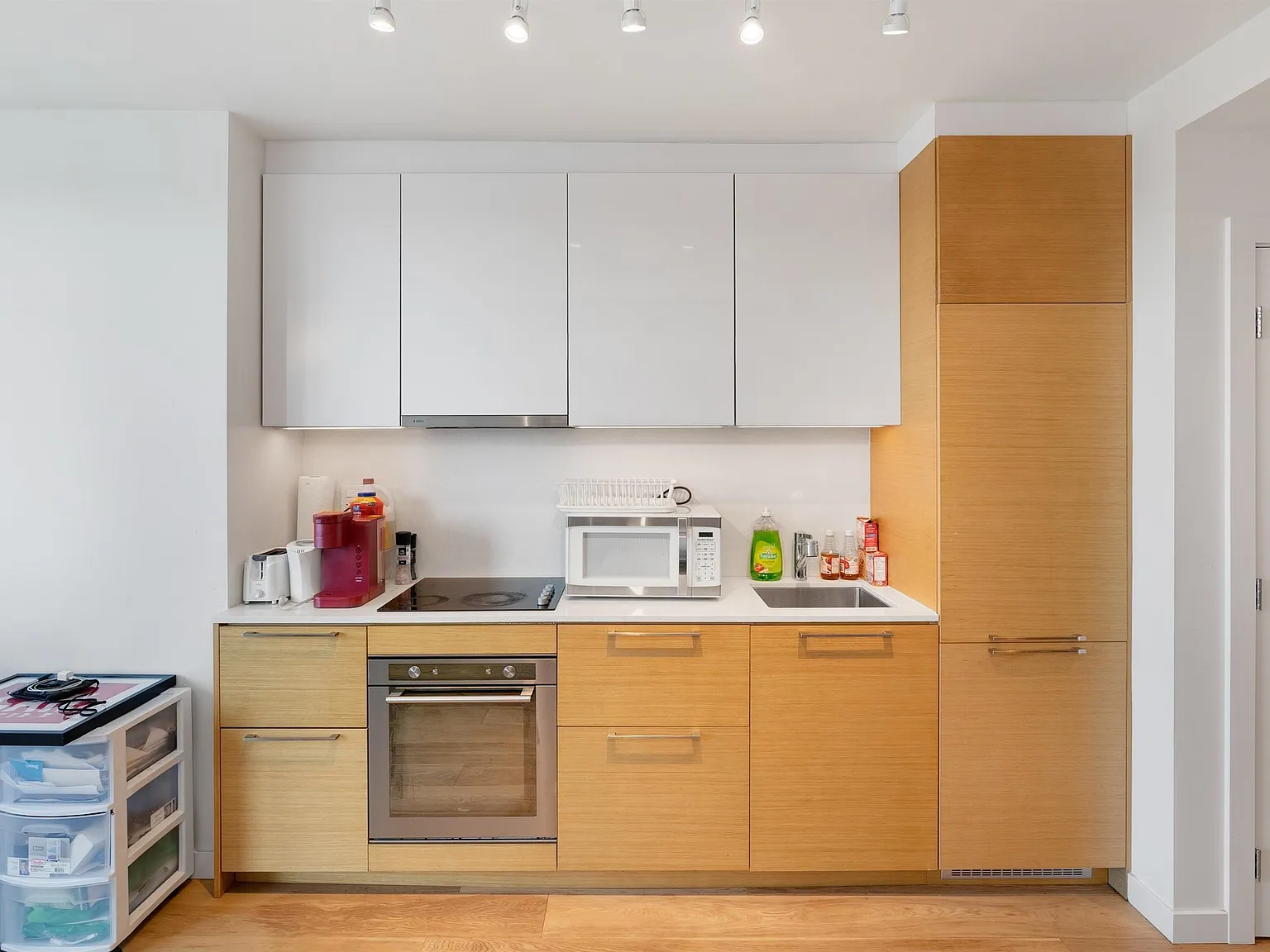 Studio, 325 sqft, $1,490 — Photo 2