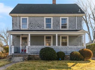 35 Spring Rock Rd, Branford, CT 06405