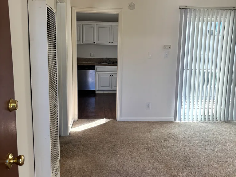 760 Earlham St #8 — Photo 2