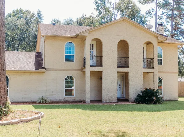 2206 Roman Forest Blvd, New Caney, TX 77357