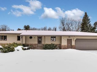 718 2 1/2 St N, Sartell, MN 56377