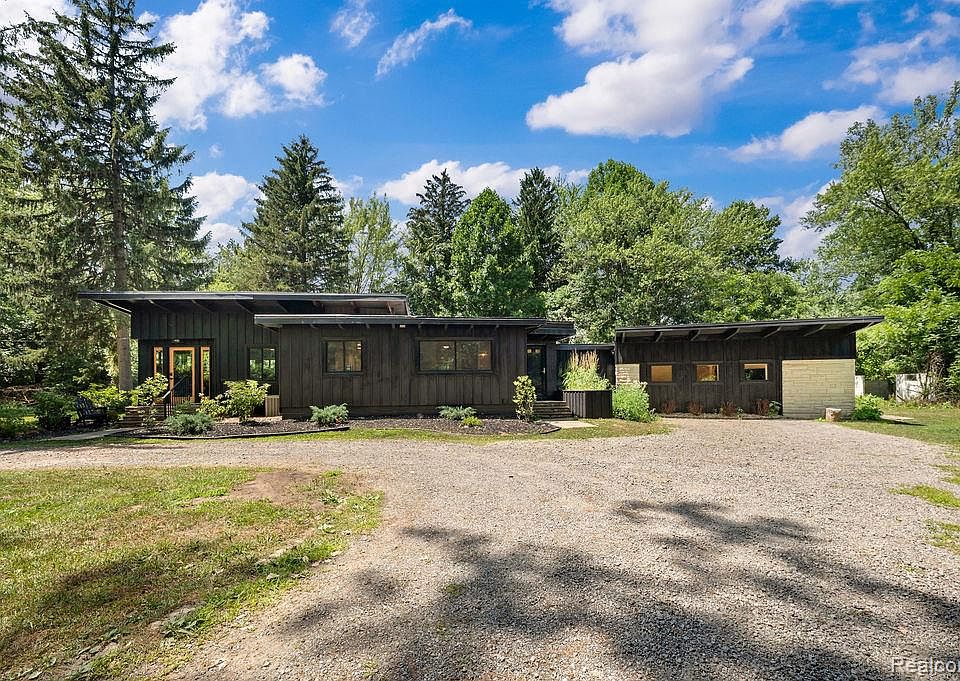 1st image of 5831 Browntown Rd