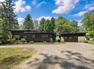 5831 Browntown Rd, Sawyer, MI 49125