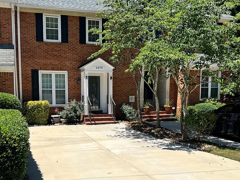 4379 Ivy Glen Way SE — Photo 47