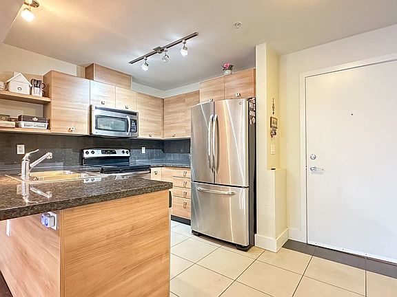 4th image of 6628 120th St #213