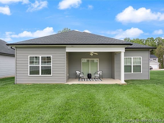 2nd image of 1111 Poplar Trace Way NW