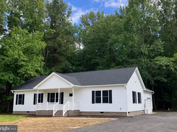 5008 E Chestnut Frk, Gloucester, VA 23061