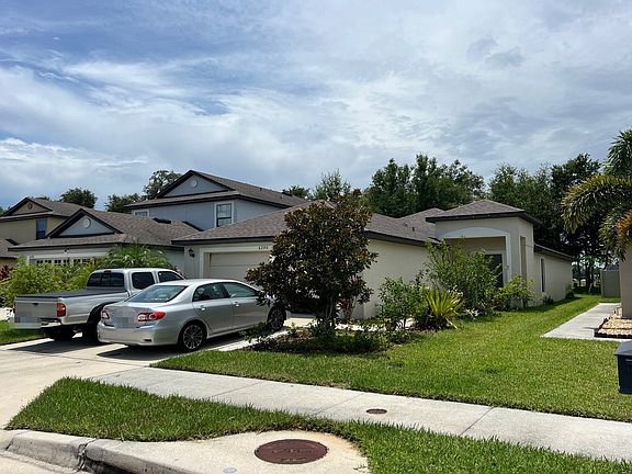 2nd image of 6290 Manitoba Dr