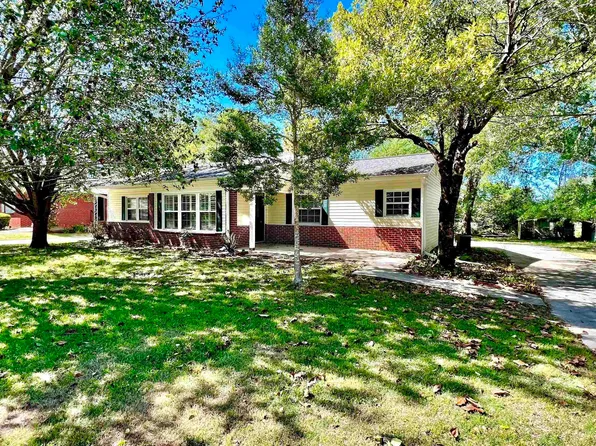 107 Rockett Ave, Clanton, AL 35045