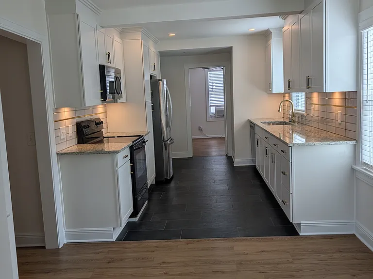1010 W Peninsular St — Photo 3