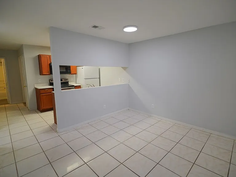 2648 Tess Cir — Photo 5
