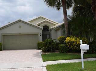 6657 Sun River Rd, Boynton Beach, FL 33437