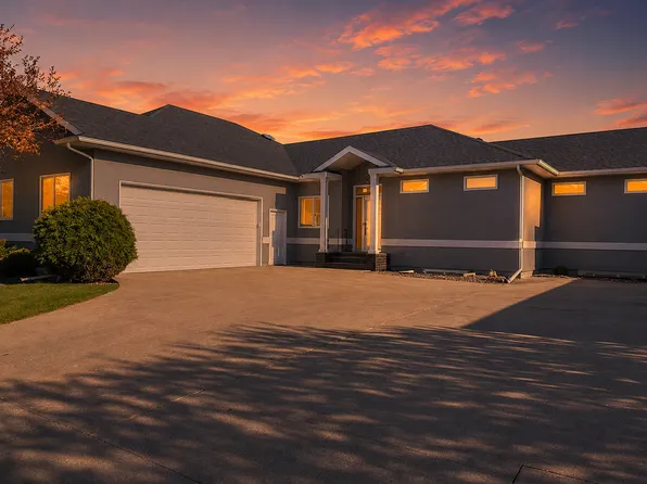 715 Northridge Way, West Fargo, ND 58078