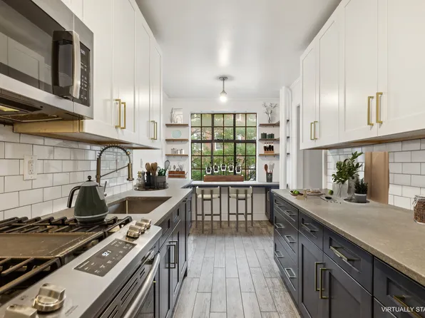 116 Pinehurst Avenue image 7 of 25