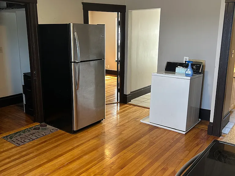 15 Breck St #2 — Photo 10