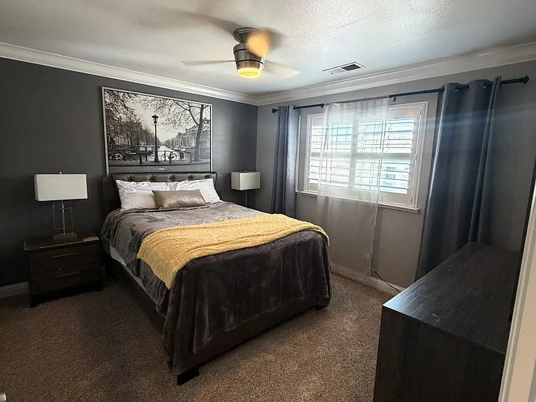 798 Century Ln — Photo 18