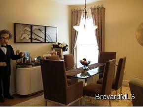 4th image of 3317 Bancroft Dr