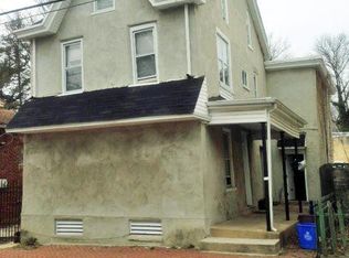 21 W Harvey St #3, Philadelphia, PA 19144