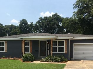 3608 Avenue B, Nederland, TX 77627
