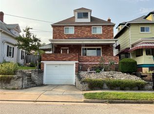 915 Pearl St, Springdale, PA 15144