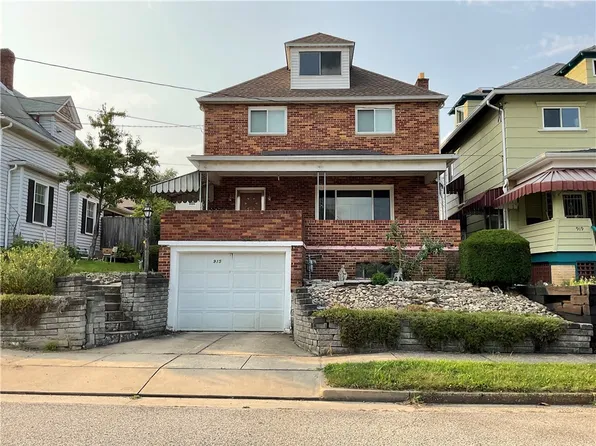 915 Pearl St, Springdale, PA 15144