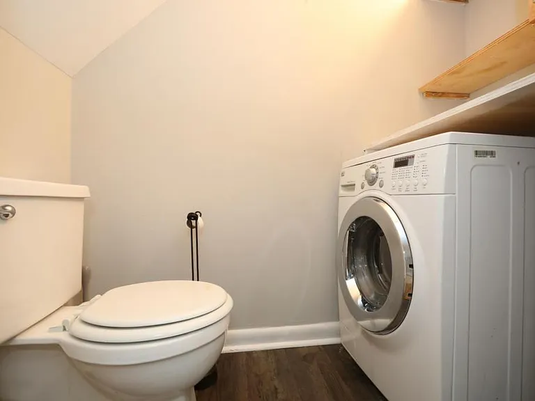 849 Bryan St — Photo 13