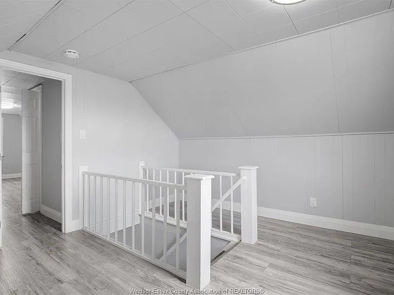 2653 Alexis Rd #UPPER — Photo 15