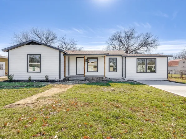 6105 Graham St, Lake Worth, TX 76135