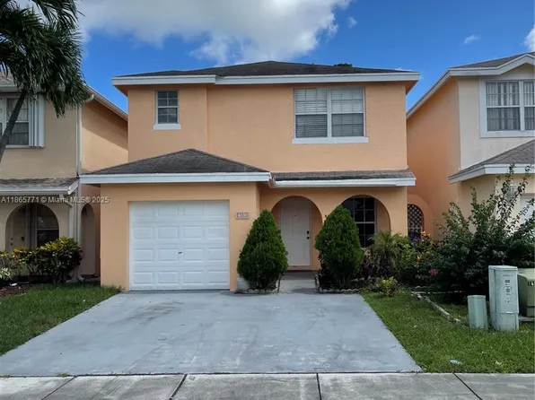 4030 Eastridge Cir, Pompano Beach, FL 33064