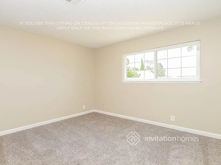 125 Kennison Ct — Photo 8