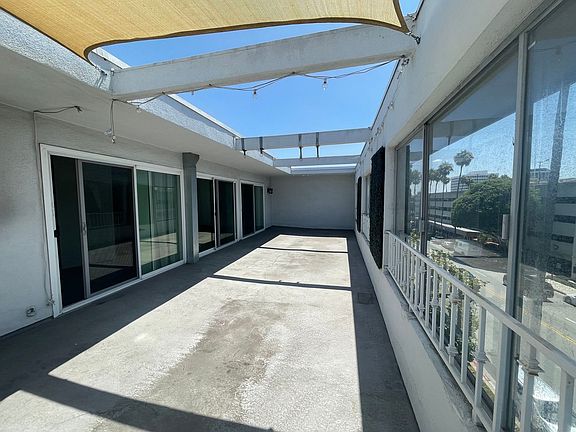 2nd image of 350 N Crescent Dr #Penthouse 1